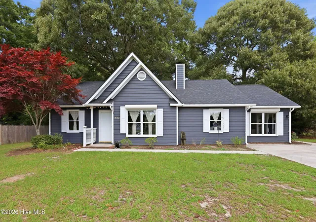 3rd image of 552 Swansboro Loop Rd, Swansboro, NC 28584 | MLS# 100581554