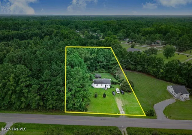 Photo 3 of Single family home for sale at 192 Old Cornwallis Rd, Princeton, NC 27569 | MLS# 100592363 | Listing updated on 2026-09-15