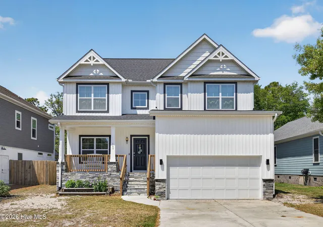 Homes for sale in Oak Island, NC | 163 Ne 2Nd St, Oak Island, NC 28465 | MLS# 100570587