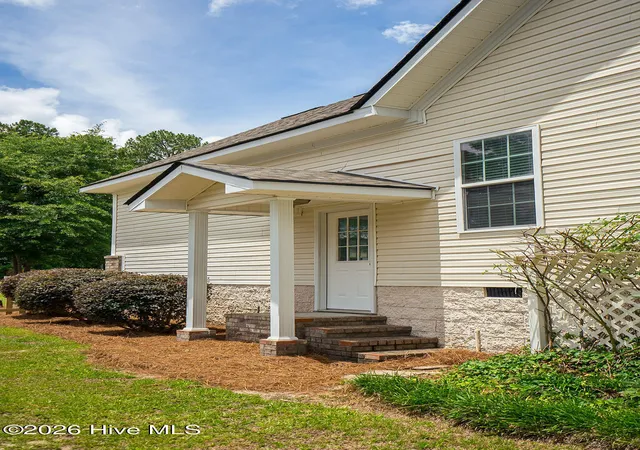 Homes for sale in Aiken, SC | 123 Gibbon Ln, Aiken, SC 29803 | MLS# 100584268