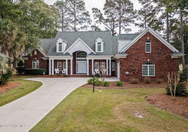 Photo 3 of Single family home for sale at 202 Jones Byrd Ct, Sunset Beach, NC 28468 | MLS# 100475224 | Listing updated on 2026-07-23