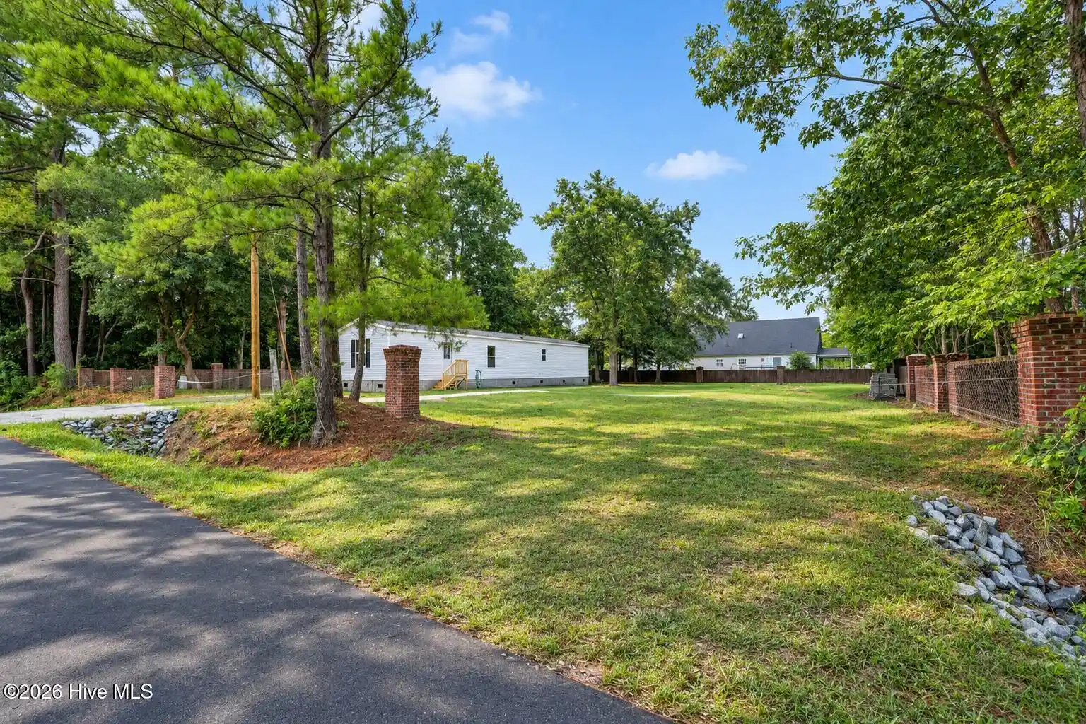 Photo 1 of Manufactured home for sale at 9186/9180 Central Blvd Se, Winnabow, NC 28479 | MLS# 100606146 | Listing updated on 2026-09-28