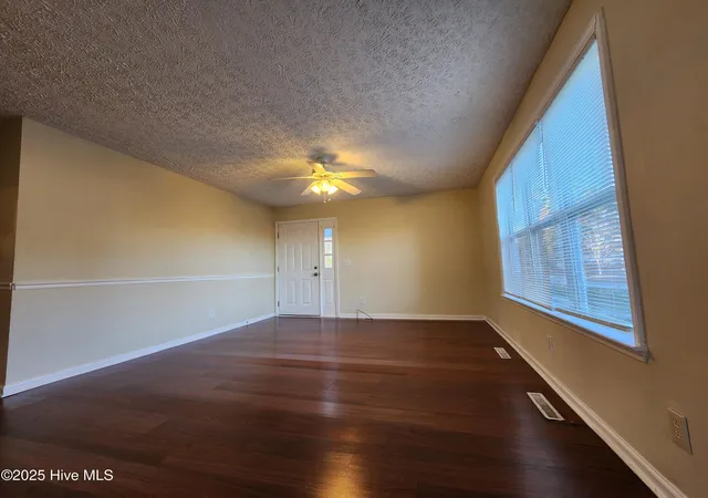 3rd image of 395 Maple St, Jacksonville, NC 28540 | MLS# 100569184