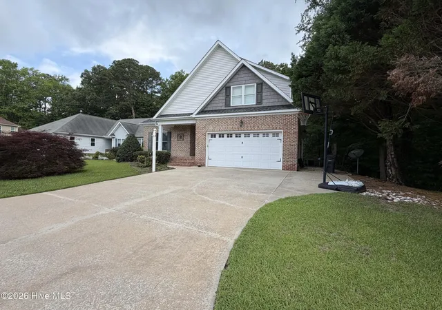 Photo 3 of Single family home for sale at 74 Hannah Dr, Chocowinity, NC 27817 | MLS# 100575476 | Listing updated on 2026-08-18
