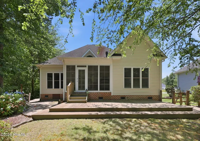 Photo 4 of Single family home for sale at 74 Hannah Dr, Chocowinity, NC 27817 | MLS# 100575476 | Listing updated on 2026-08-18