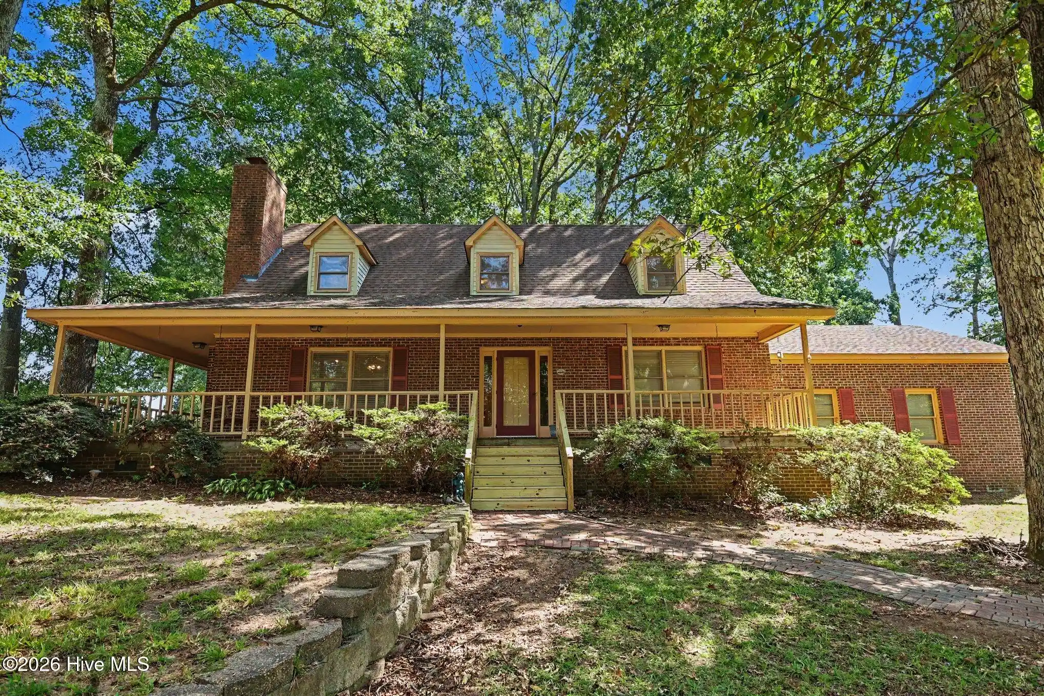 Photo 1 of Single family home for sale at 100 Dogwood Dr, Kenly, NC 27542 | MLS# 100608012 | Listing updated on 2026-10-07