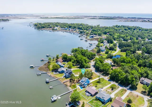 5th image of 527 Chadwick Shores Dr, Sneads Ferry, NC 28460 | MLS# 100557496