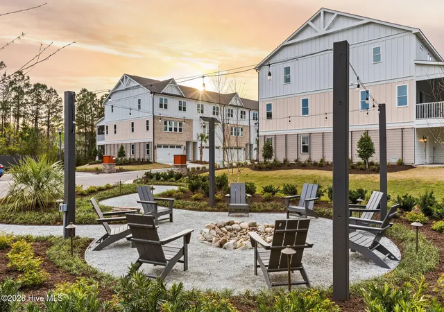 Photo 3 of Townhouse for sale at 823 Anchors Bnd Way, Wilmington, NC 28411 | MLS# 100600129 | Listing updated on 2026-09-16