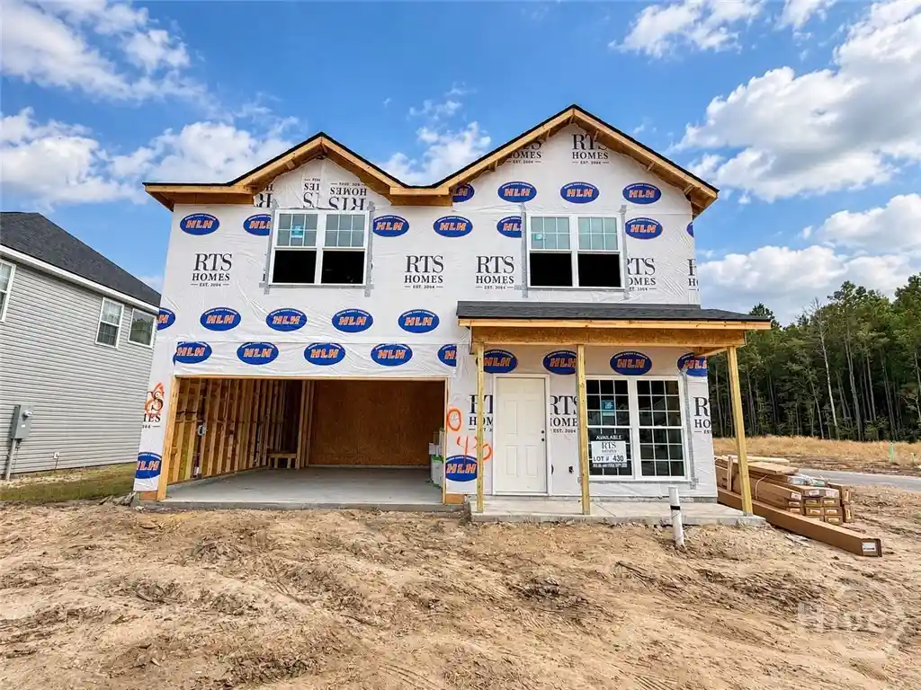 Single family home for sale at 250 Pitchline Dr, Hinesville, GA 31313 | MLS# SA365787