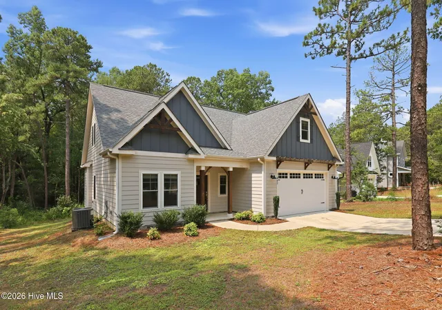 Photo 2 of Single family home for sale at 942 Greenbriar Dr, Vass, NC 28394 | MLS# 100592689 | Listing updated on 2026-08-31