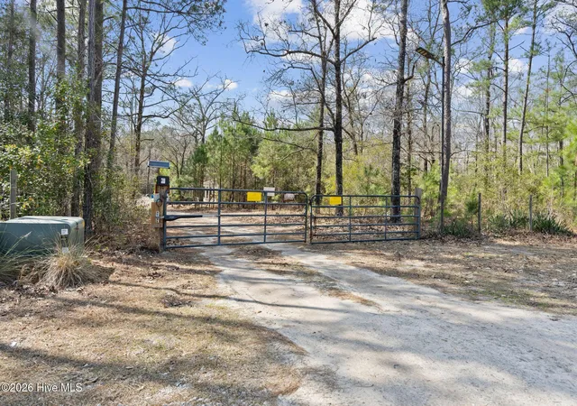 2nd image of 460 Oakey Point Rd, Hampstead, NC 28443 | MLS# 100559666