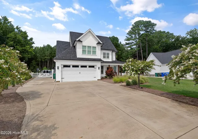 Photo 4 of Single family home for sale at 3904 Redbay Ln N, Wilson, NC 27896 | MLS# 100593477 | Listing updated on 2026-08-18