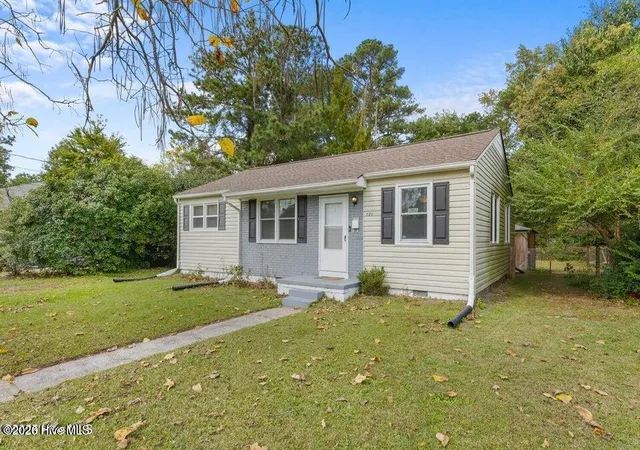 2nd image of 121 Bryan St, Jacksonville, NC 28540 | MLS# 100586261