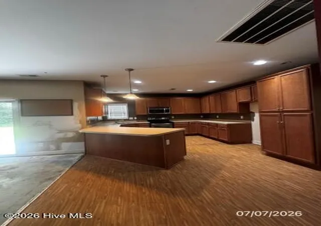 5th image of 107 Wynstone Dr, Jacksonville, NC 28540 | MLS# 100588709