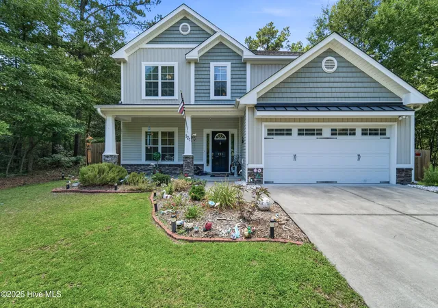 Homes for sale in Jacksonville, NC | 121 Navy Blue Dr, Jacksonville, NC 28540 | MLS# 100582624