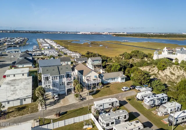 57th image of 205 Barefoot Ln, Atlantic Beach, NC 28512 | MLS# 100534341