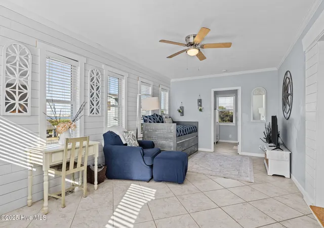 5th image of 205 Barefoot Ln, Atlantic Beach, NC 28512 | MLS# 100534341
