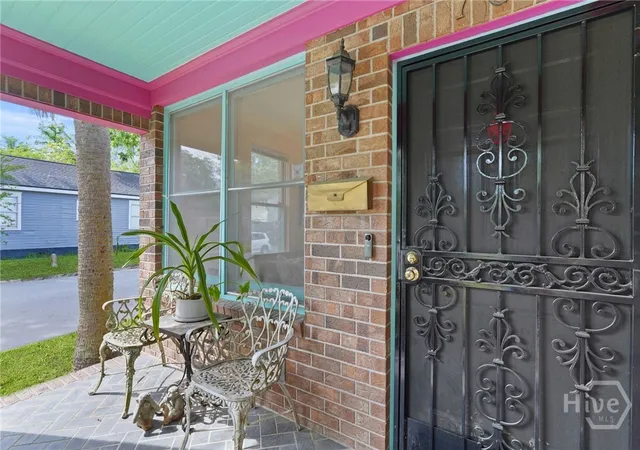 Homes for sale in Savannah, GA | 702 E 32Nd St, Savannah, GA 31401 | MLS# SA356084