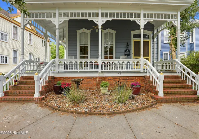 Homes for sale in Wilmington, NC | 306 S 4Th St, Wilmington, NC 28401 | MLS# 100573726
