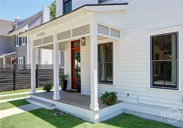 4th image of 1812 Habersham St, Savannah, GA 31401 | MLS# SA357407