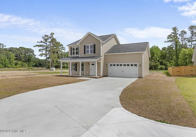 Photo 2 of Single family home for sale at 1246 Old Maplehurst Rd, Jacksonville, NC 28540 | MLS# 100569101 | Listing updated on 2026-09-22