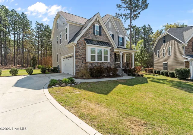 Photo 2 of Single family home for sale at 236 Claret Ct, Southern Pines, NC 28387 | MLS# 100564346 | Listing updated on 2026-08-20