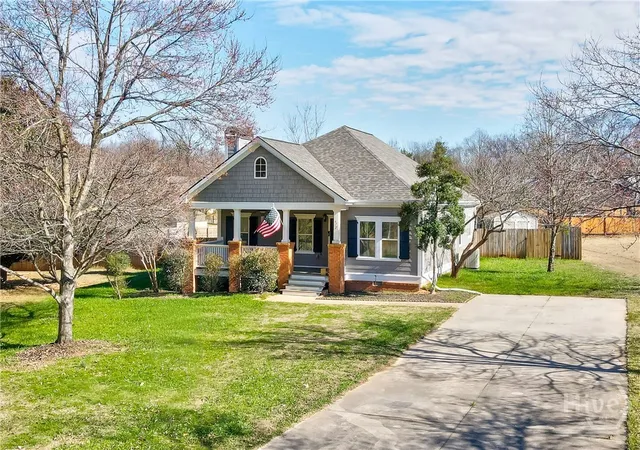 Photo 1 of Single family home for sale at 52 Willow Oak Cir, Comer, GA 30629 | MLS# CL360729 | Listing updated on 2026-09-02