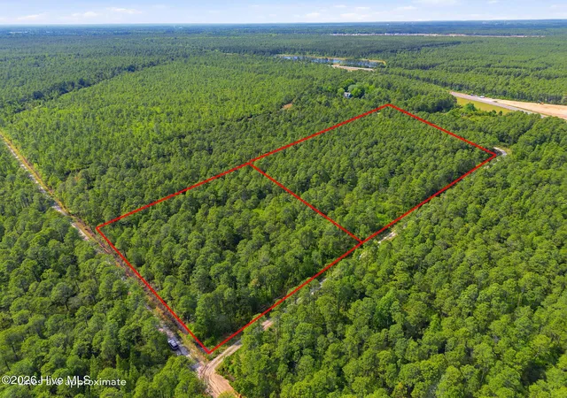 Photo 4 of Land for sale at 221 Plantation Rd, Wilmington, NC 28411 | MLS# 100572285 | Listing updated on 2026-08-18