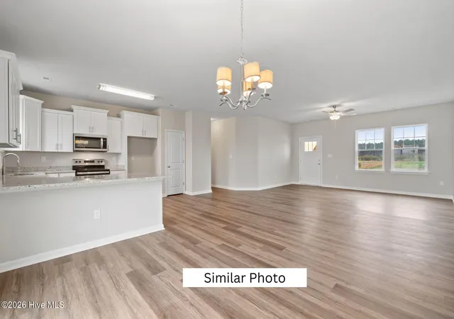 Photo 3 of Single family home for sale at 465 Mill St, Elizabeth City, NC 27909 | MLS# 100592354 | Listing updated on 2026-09-08