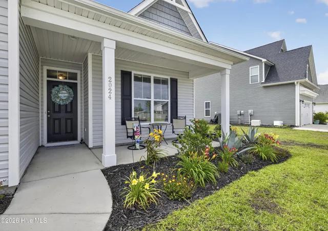 Photo 3 of Single family home for sale at 2024 Blue Spruce Dr, Winnabow, NC 28479 | MLS# 100578194 | Listing updated on 2026-10-07