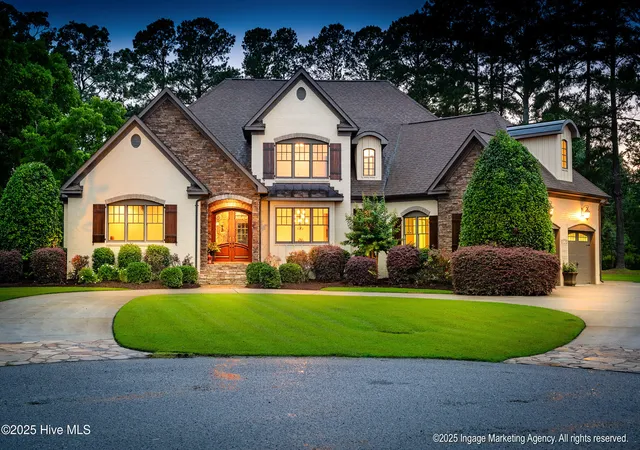 1st image of 2900 Groveland Dr, Greenville, NC 27858 | MLS# 100512648