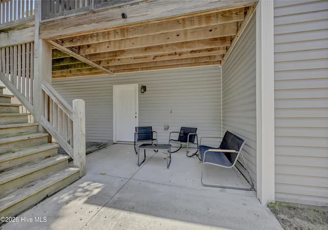 Photo 32 of Single family home for sale at 110 Nw 16th Street, Oak Island, NC 28465 | MLS# 100596106 | Listing updated on 2026-08-18