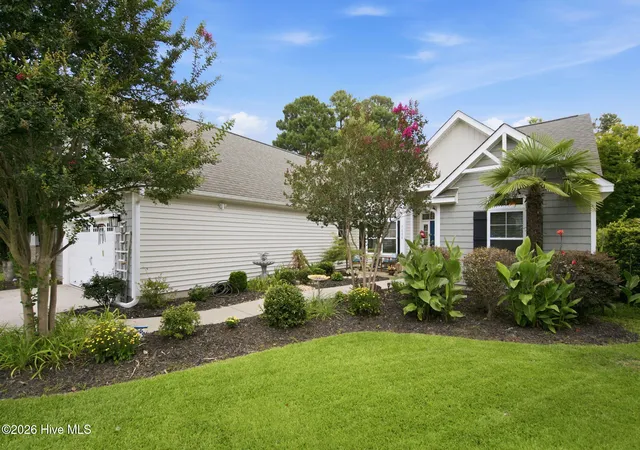Photo 3 of Single family home for sale at 7606 Quail Woods Rd, Wilmington, NC 28411 | MLS# 100584864 | Listing updated on 2026-09-11