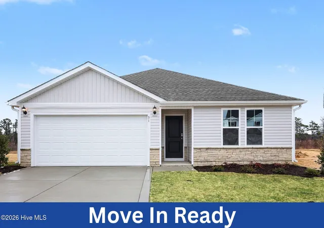 Homes for sale in Selma, NC | 31 E Emily Gardens Dr, Selma, NC 27576 | MLS# 100537462