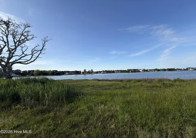 2nd image of 564 Sheldrake Ct, Beaufort, NC 28516 | MLS# 100570979