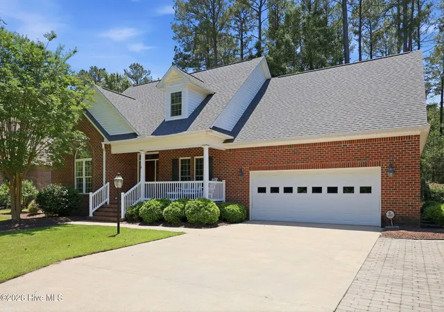 Homes for sale in Chocowinity, NC | 404 Cypress Landing Trl, Chocowinity, NC 27817 | MLS# 100578639