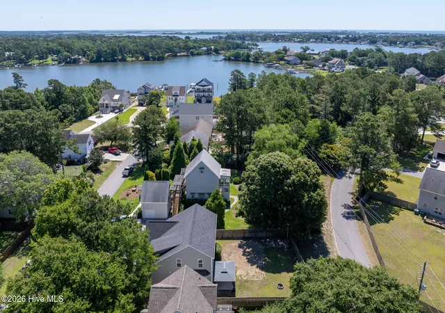 Photo 3 of Single family home for sale at 211 Derby Downs Dr, Sneads Ferry, NC 28460 | MLS# 100575285 | Listing updated on 2026-08-18