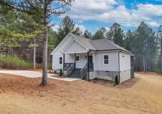 Homes for sale in Tignall, GA | 1198 Sunset Cvs, Tignall, GA 30668 | MLS# 98253558