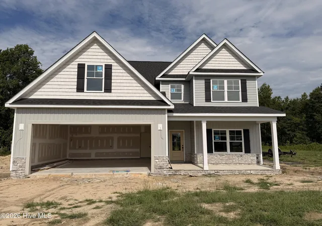 Homes for sale in La Grange, NC | 3750 Chatsworth Dr, La Grange, NC 28551 | MLS# 100577341