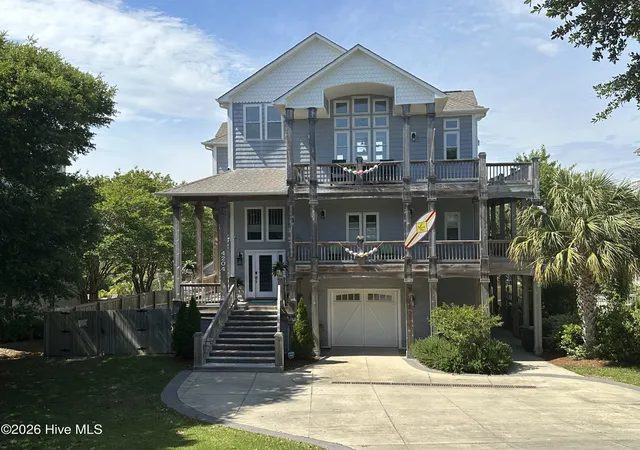 3rd image of 4204 Emerald Dr, Emerald Isle, NC 28594 | MLS# 100570995
