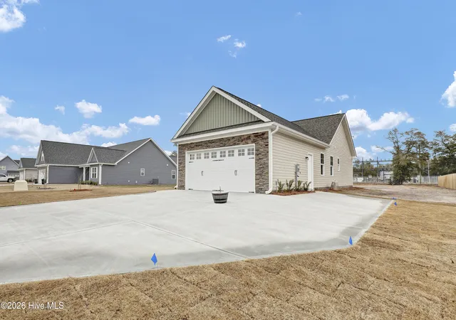 Photo 1 of Single family home for sale at 87 Talbert Dr, Rocky Point, NC 28457 | MLS# 100534930 | Listing updated on 2026-08-18