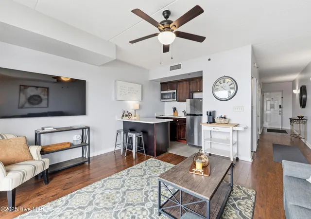 Photo 3 of Condo for sale at 106 N Water St #702, Wilmington, NC 28401 | MLS# 100535273 | Listing updated on 2026-08-18