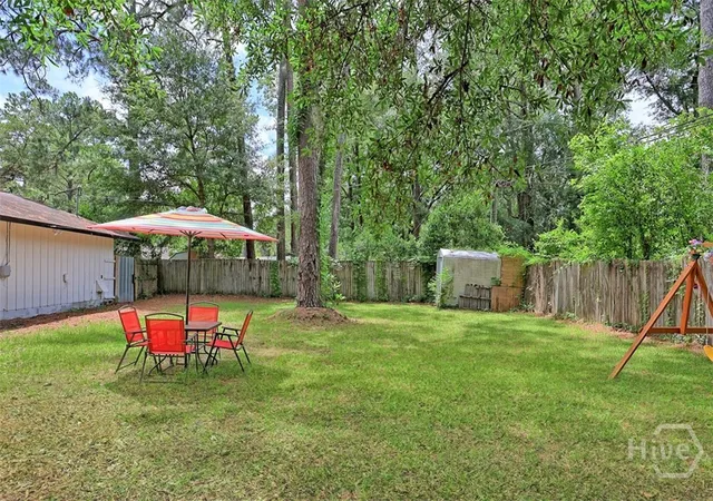 Homes for sale in Savannah, GA | 8 Hillyer Dr, Savannah, GA 31406 | MLS# SA358659
