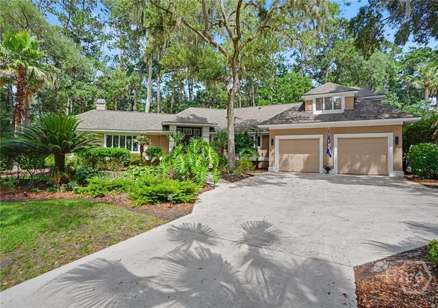Photo 1 of Single family home for sale at 32 Hasleiters Retreat, Savannah, GA 31411 | MLS# SA360419 | Listing updated on 2026-09-13