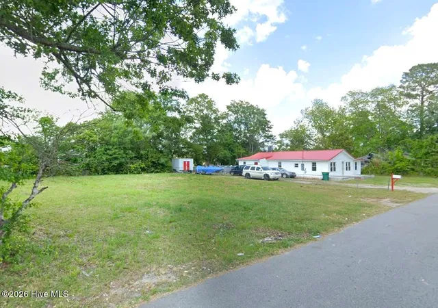 3rd image of 2312 Burke St, Lumberton, NC 28358 | MLS# 100571115