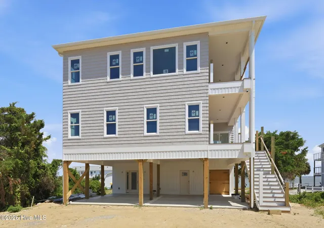 3rd image of 2302 Emerald Dr, Emerald Isle, NC 28594 | MLS# 100583940