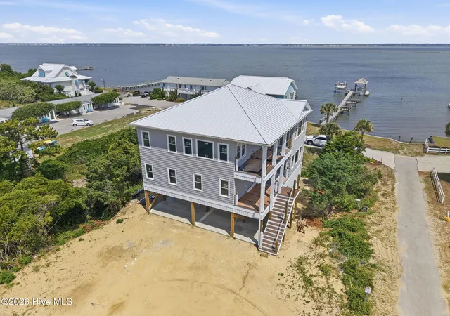 5th image of 2302 Emerald Dr, Emerald Isle, NC 28594 | MLS# 100583940