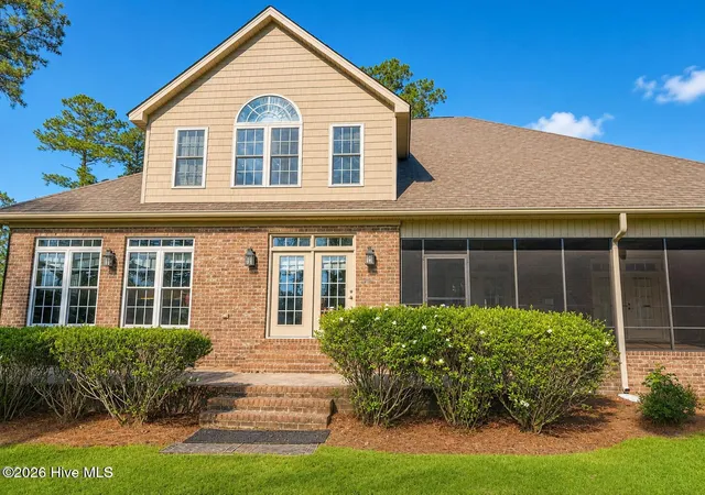 Photo 3 of Single family home for sale at 4611 Lapis Ct, New Bern, NC 28562 | MLS# 100575635 | Listing updated on 2026-08-24