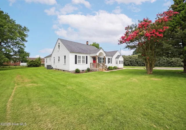 Homes for sale in Shawboro, NC | 760 Shawboro Rd, Shawboro, NC 27973 | MLS# 100587040