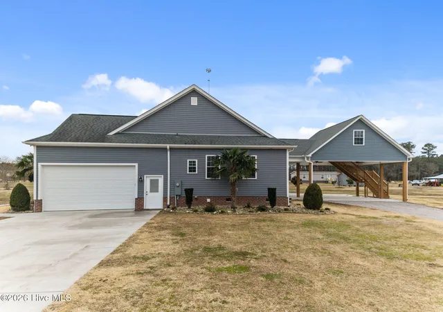 Photo 3 of Single family home for sale at 1083 Horse Pen Swamp Rd, Washington, NC 27889 | MLS# 100567358 | Listing updated on 2026-08-18